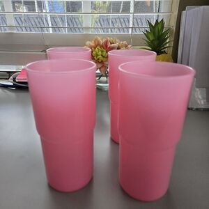 Set of 4 Stackable Pink Plastic Tupperware Tumblers